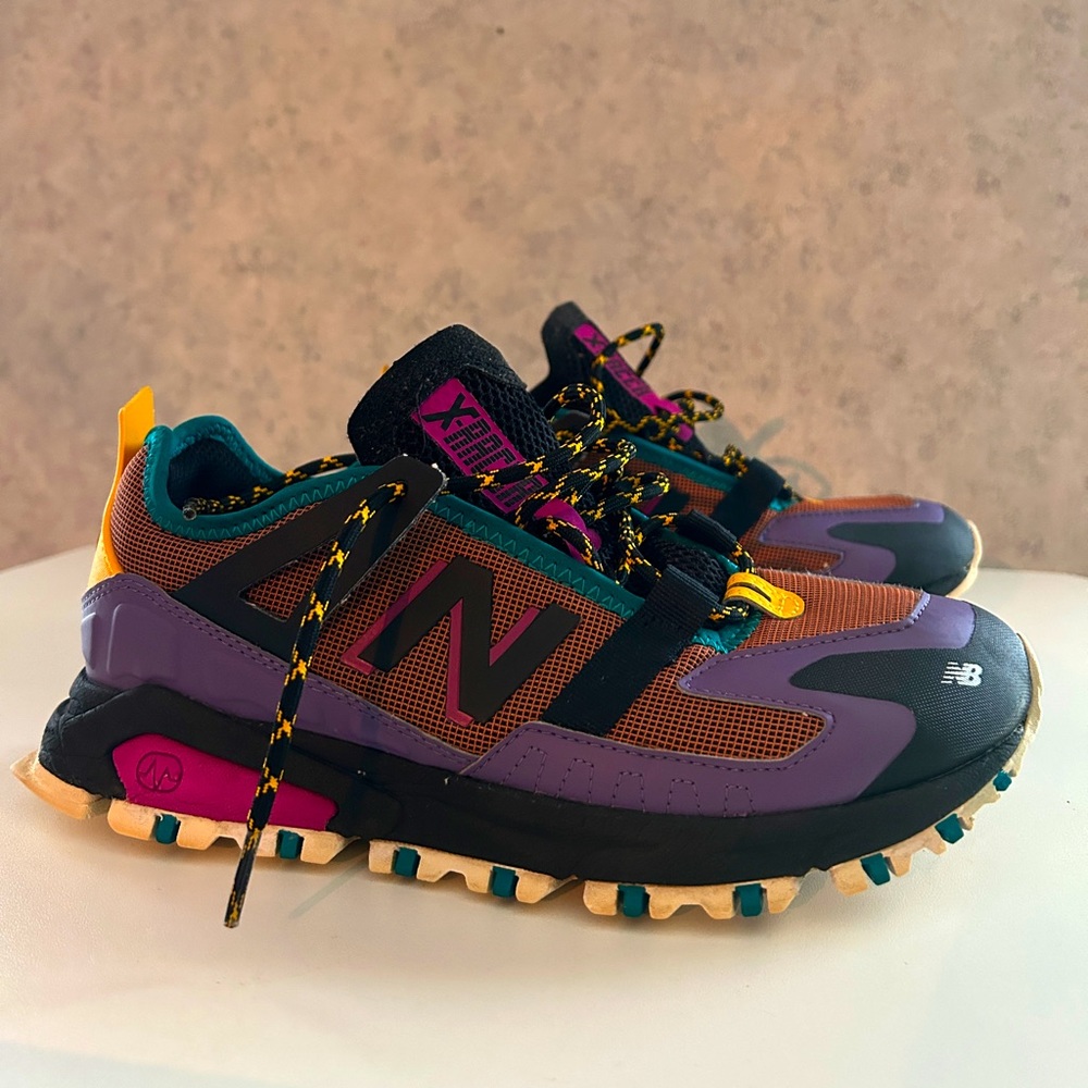 NEW BALANCE
WOMEN'S XRCT - NIGHTSHADE/JUPITER (multicolor) US 8.5